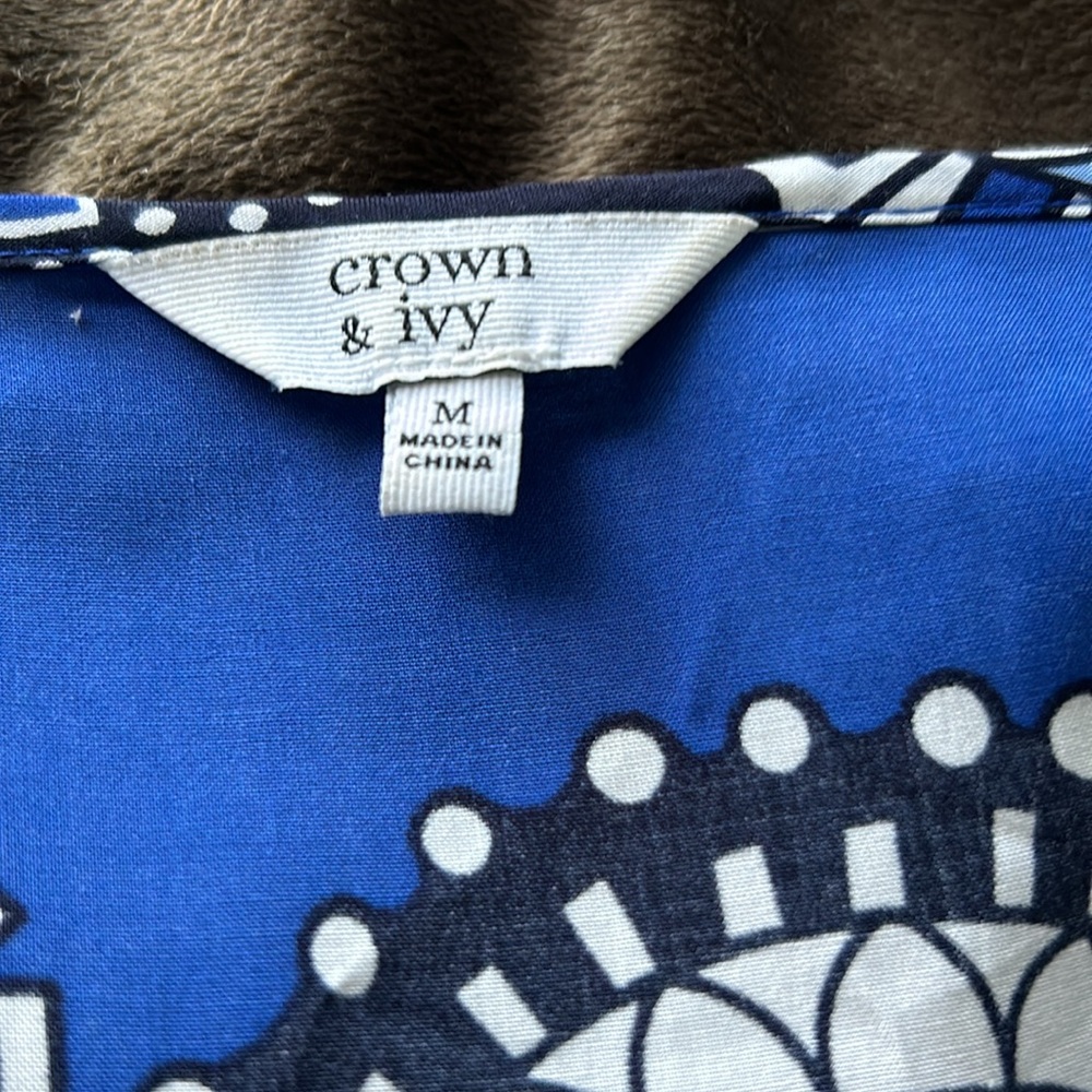 Crown & Ivy dress - Picture 3 of 8